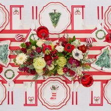 Cargar imagen en el visor de la galería, Platos de Postre Merry &amp; Bright - Paquete de 8
