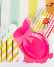 Cargar imagen en el visor de la galería, Platos Hoppy Easter Colores Variados / Paquete de 8
